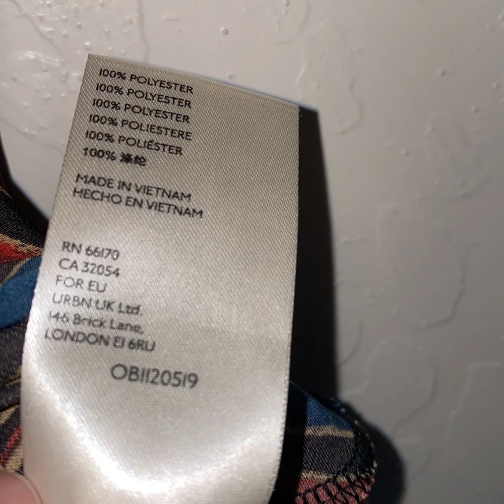 Free People tank size Lg - Picture 10 of 14